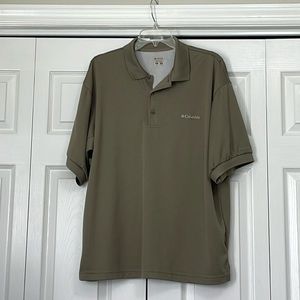 EUC Columbia PFG Polo Shirt Mens Medium Olive Green Logo Omni Shade Waffle Knit